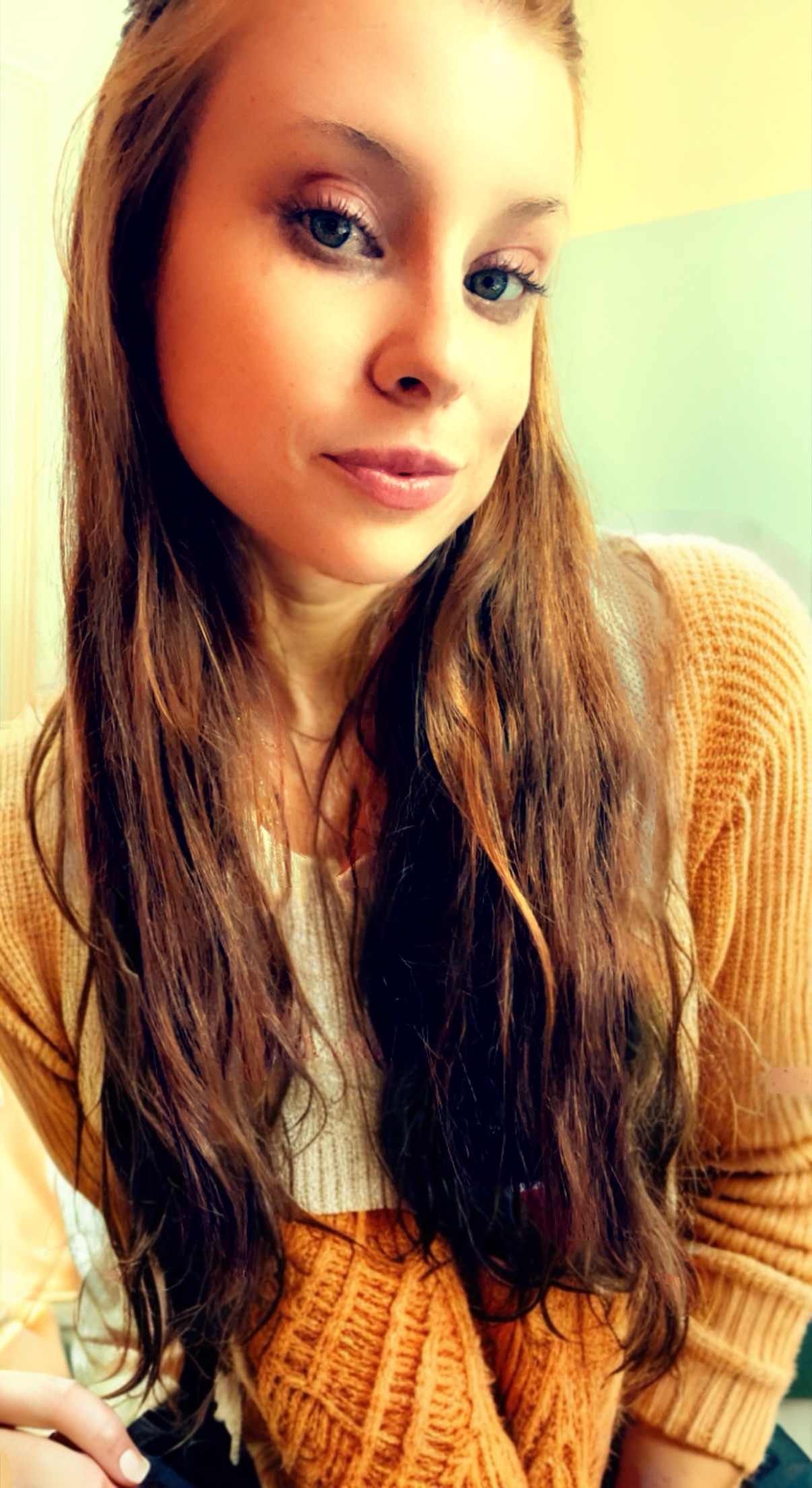 facetune_08-04-2024-20-37-28